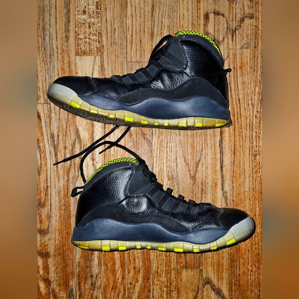Nike Air Jordan 10 Retro  Venom Green US 12.5